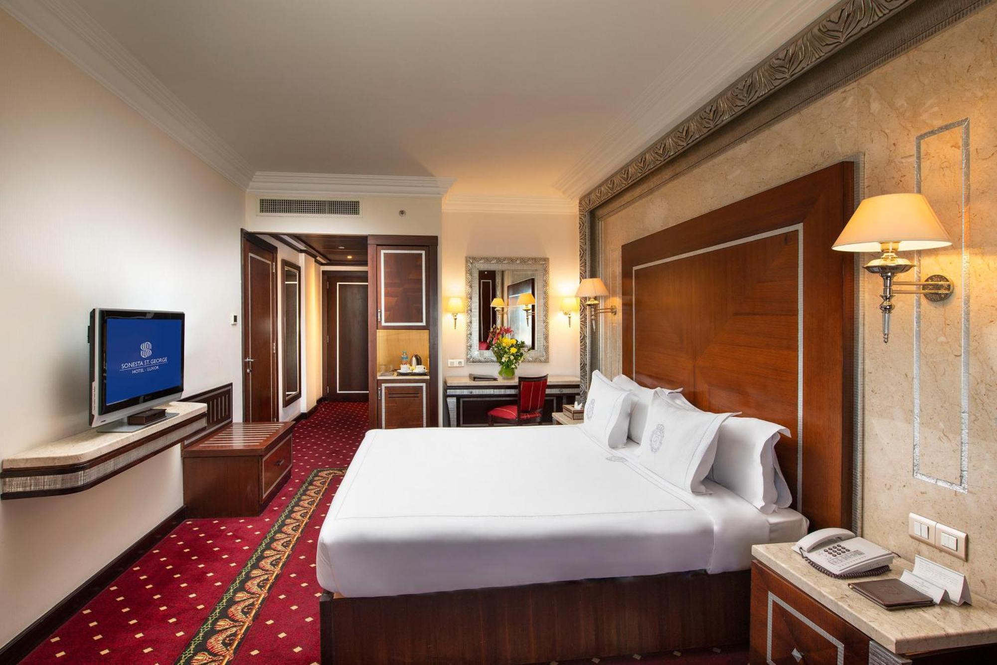 Royal Club Side Nile View Double or Twin Room